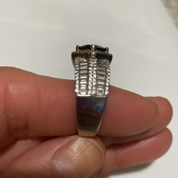 Blue/white sapphire on sterling silver - Picture 3 of 7